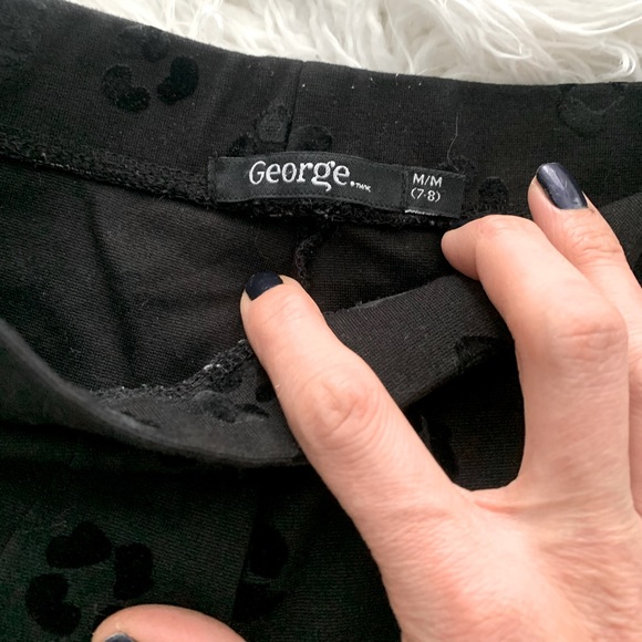 New Girl’s Leopard Leggings - Picture 2 of 3